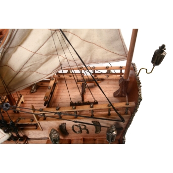 Elitarny model żaglowca brytyjskiej marynarki wojennej H.M.S. Sovereign of the Seas z rozwiniętymi żaglami, 90cm