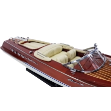 RIVA AQUARAMA 55cm - drewniany model legendarnej, włoskiej łodzi motorowej, ikony marynistycznego stylu Dolce Vita