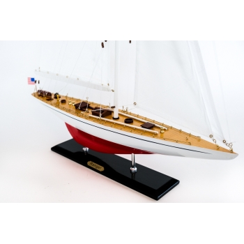Drewniany model jachtu J klasy regat America's Cup z 1937 “Ranger” 90cm