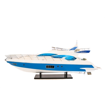 Azimut 64 Flybridge - olbrzymi, marynistyczny model włoskiej łodzi motorowej 85cm