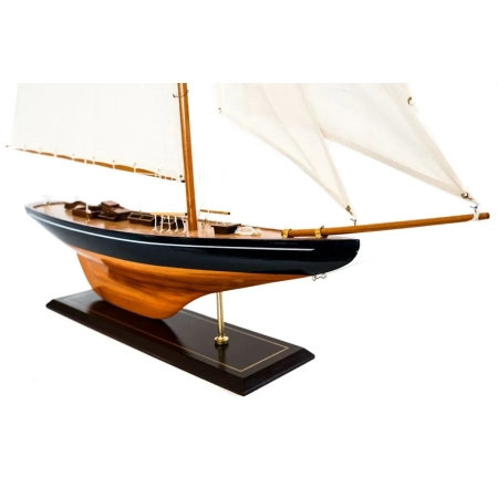 Olbrzymi, drewniany model słynnego jachtu Columbia, zwycięzcy regat America's Cup, 105cm